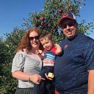 Meet your Posher, Dara